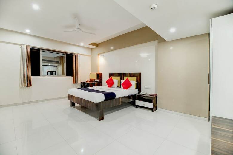 Hotel Dhuri Resort