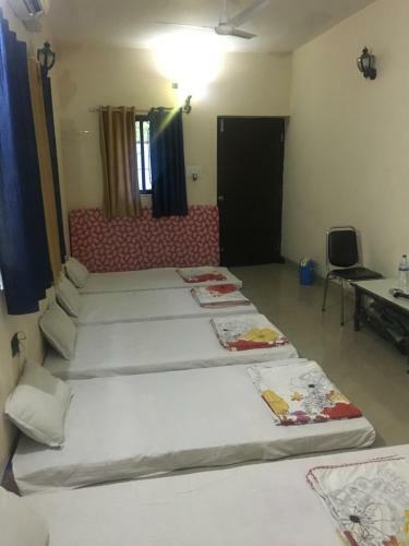 Hotel The Royal Panacea