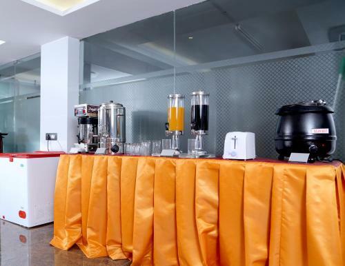 Hotel Challengerr Residency