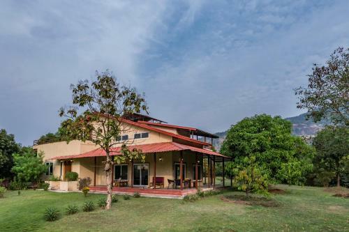 Villa Saffronstays Opal And Jade
