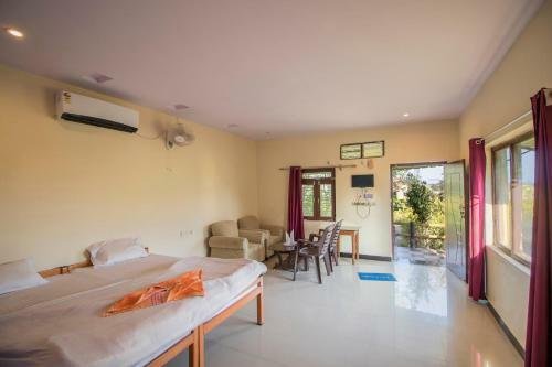 Hotel Anmol Resorts