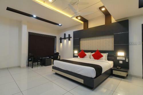 Hotel Le Moshe Inn