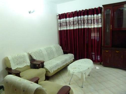 3 Bhk Fully Furnished Serviced Apartment