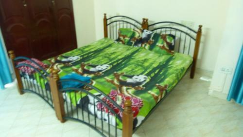 3 Bhk Fully Furnished Serviced Apartment