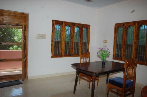 Hostal Rainbow Guest House Tiruvannamalai