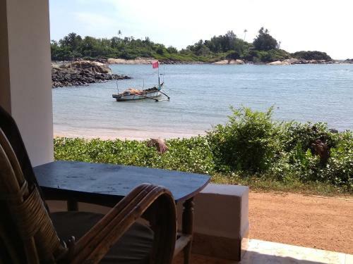 Colomb Bay Cottages