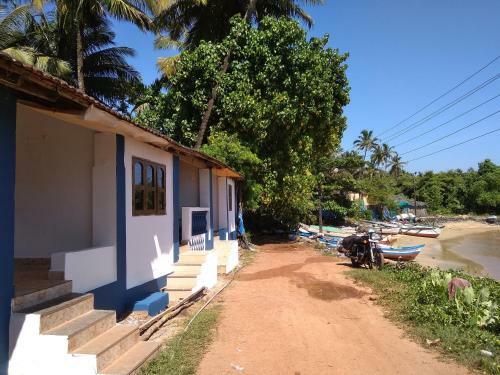 Colomb Bay Cottages