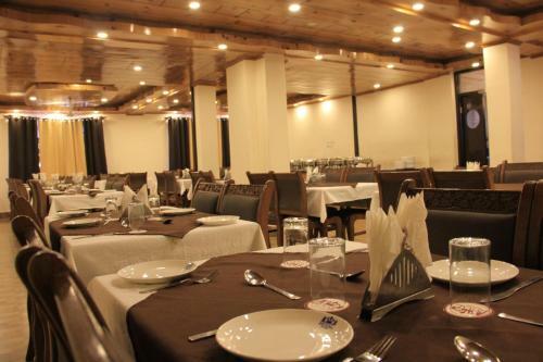 Royal Gasho Hotel