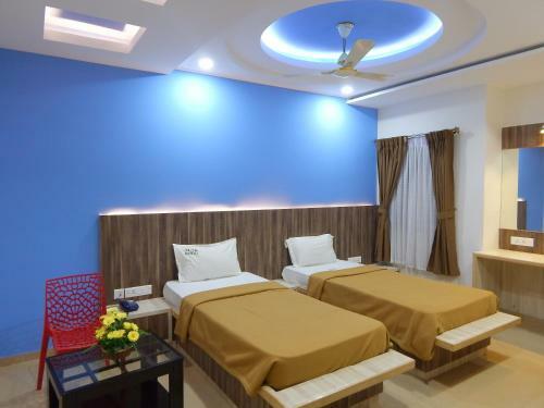 Hotel Aadhi