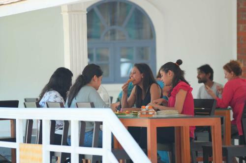 Hotel Cemari Resort