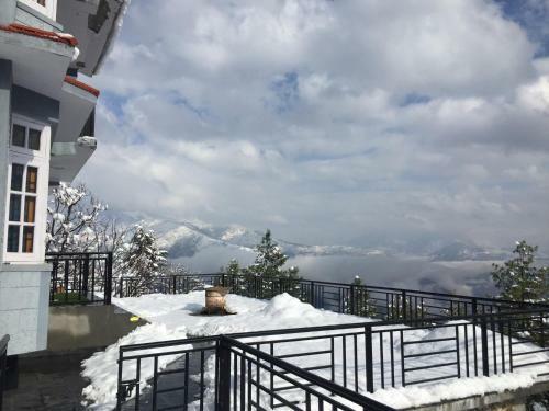 Villa Zostel Homes Kotgarh (shimla)