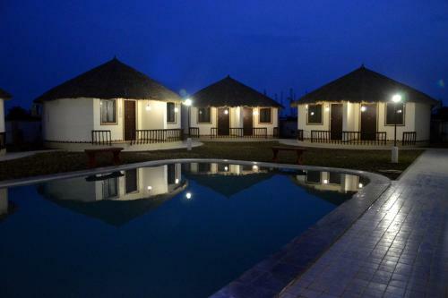 Hotel The Village Resort Mandvi