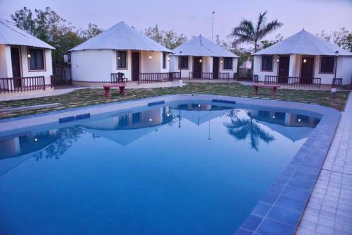 Hotel The Village Resort Mandvi