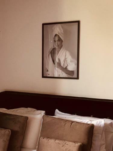 Hotel Secret Room