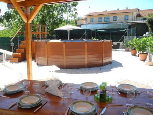 Charming Holiday Home In Tuscan With Swimming Pool
