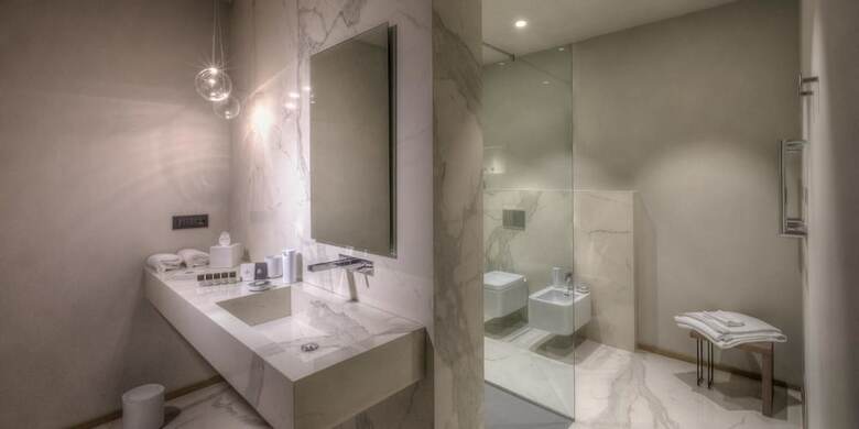 Hotel The Cube