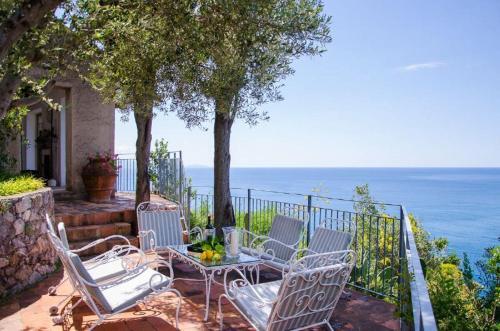 Maiori Villa Sleeps 12 Pool Air Con Wifi