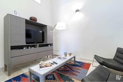 Baia Verde Villa Sleeps 18 Pool Air Con Wifi