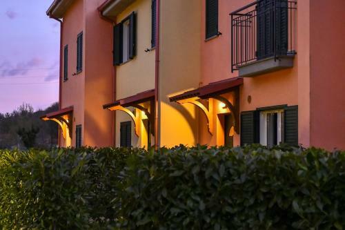 Esilom Aparthotel