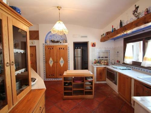 Liscia Di Vacca Villa Sleeps 18 Pool Air Con Wifi