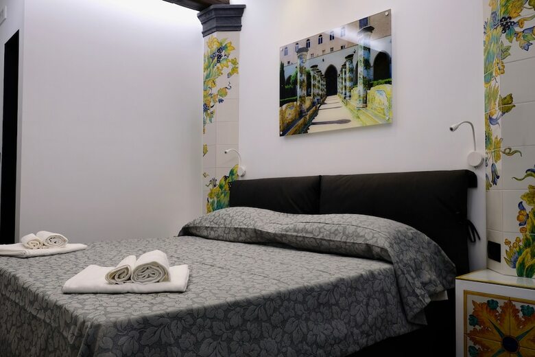 Hostal The Boutique Napoli Suite