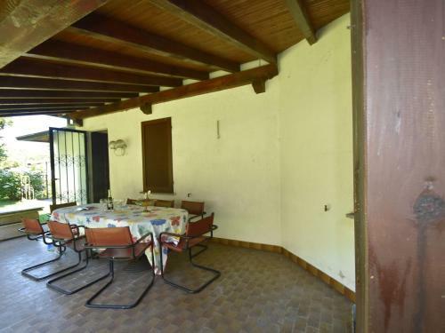 Elegant Villa In Meina With Private Garden