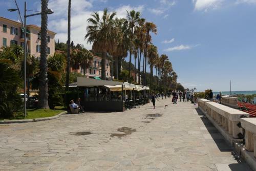 Oneglia Coast Apartment