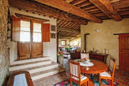 Pienza Villa Sleeps 14 Pool Air Con Wifi