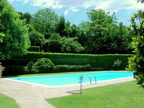 Luxurious Cottage In Lierna With Swimming Pool