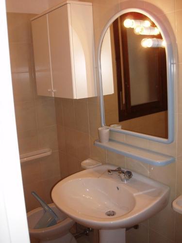 Villa Riviera 54