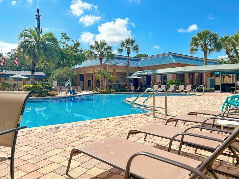Hotel Monreale Express & Studios Idrive District