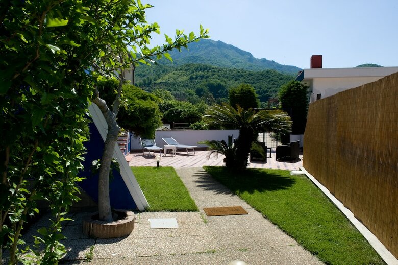 Hostal Villitaly Suite & Coffee Salerno