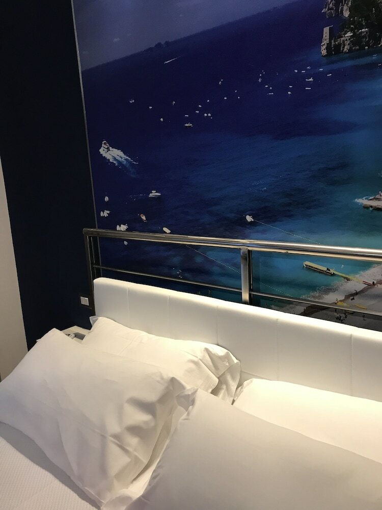 Hostal Villitaly Suite & Coffee Salerno