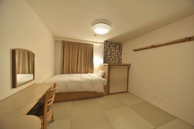 Hotel Dormy Inn Express Soka City