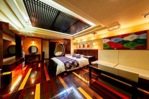 Hotel Lotus Otsu (adult Only)