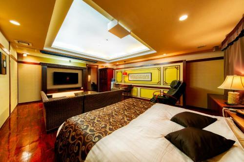 Hotel Lotus Otsu (adult Only)