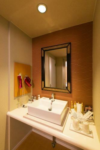 Hotel Atlantis Higashi Osaka (adult Only)