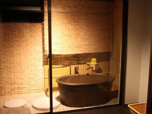 Fukumitsu Hanayama Onsen