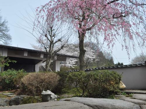 Fukumitsu Hanayama Onsen