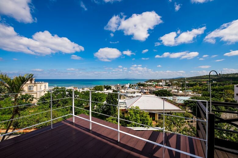 Villa E-horizon Resort Condominium Yomitan