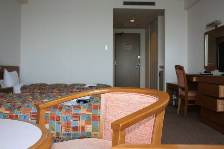 Royal Hotel Toyama Tonami