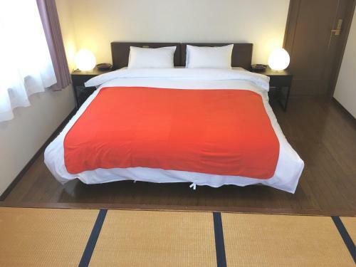 Bed & Breakfast First Tracks At Cortina / Norikura