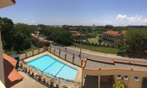 1 Bedroom At Royal Apartments, Links Road
