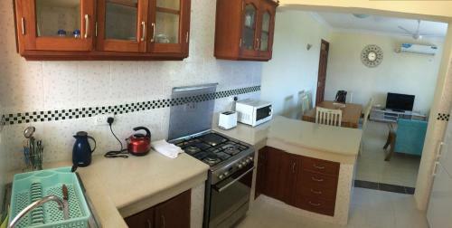 1 Bedroom At Royal Apartments, Links Road