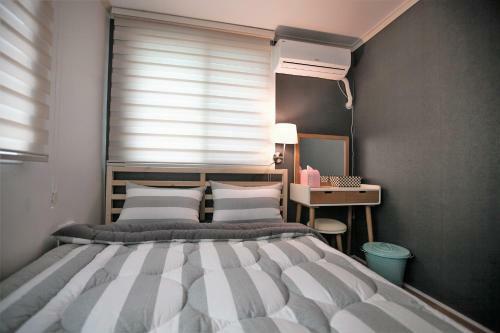 Hostal Twins Guesthouse