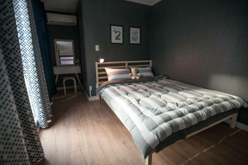 Hostal Twins Guesthouse