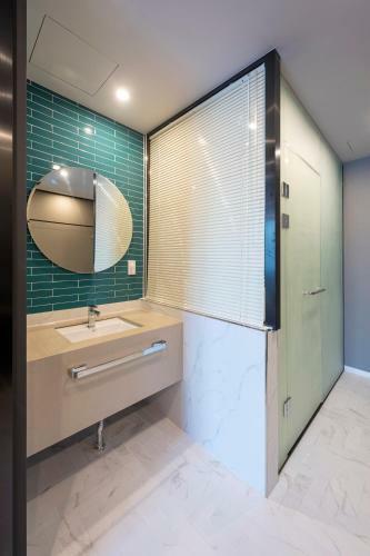 Brown-dot Hotel Guseo