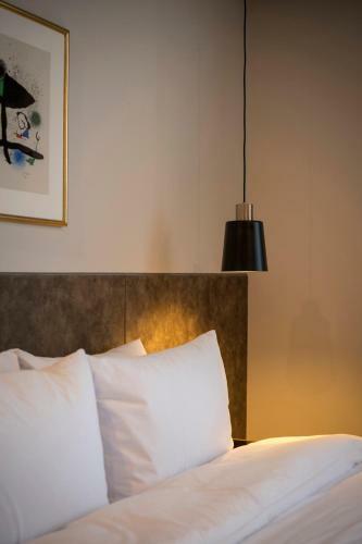Brown-dot Hotel Guseo