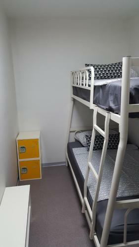 Hostal Lvia Guesthouse
