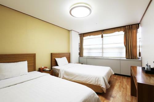 Hostal Erica Guesthouse